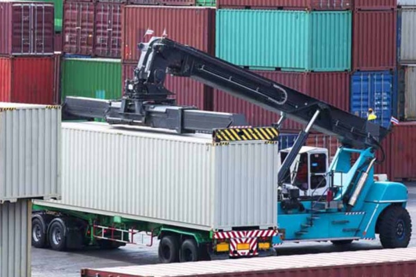 Common Types of Shipping Containers to Choose From